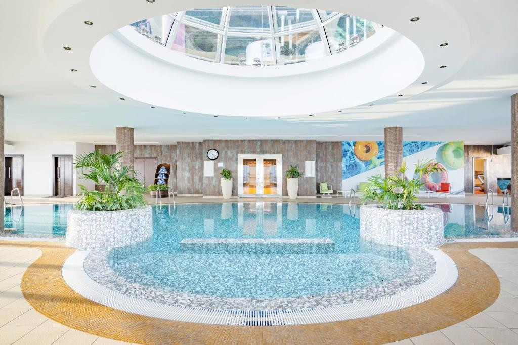 QABILA WESTBAY HOTEL (EX. MOVENPICK HOTEL WEST BAY) — фото 3