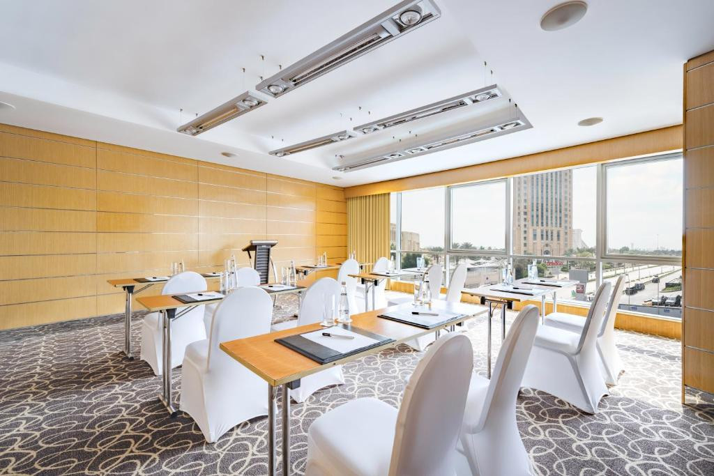 QABILA WESTBAY HOTEL (EX. MOVENPICK HOTEL WEST BAY) — фото 10