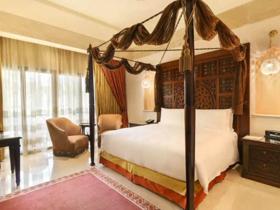 SHARQ VILLAGE & SPA A RITZ CARLTON HOTEL — фото 7