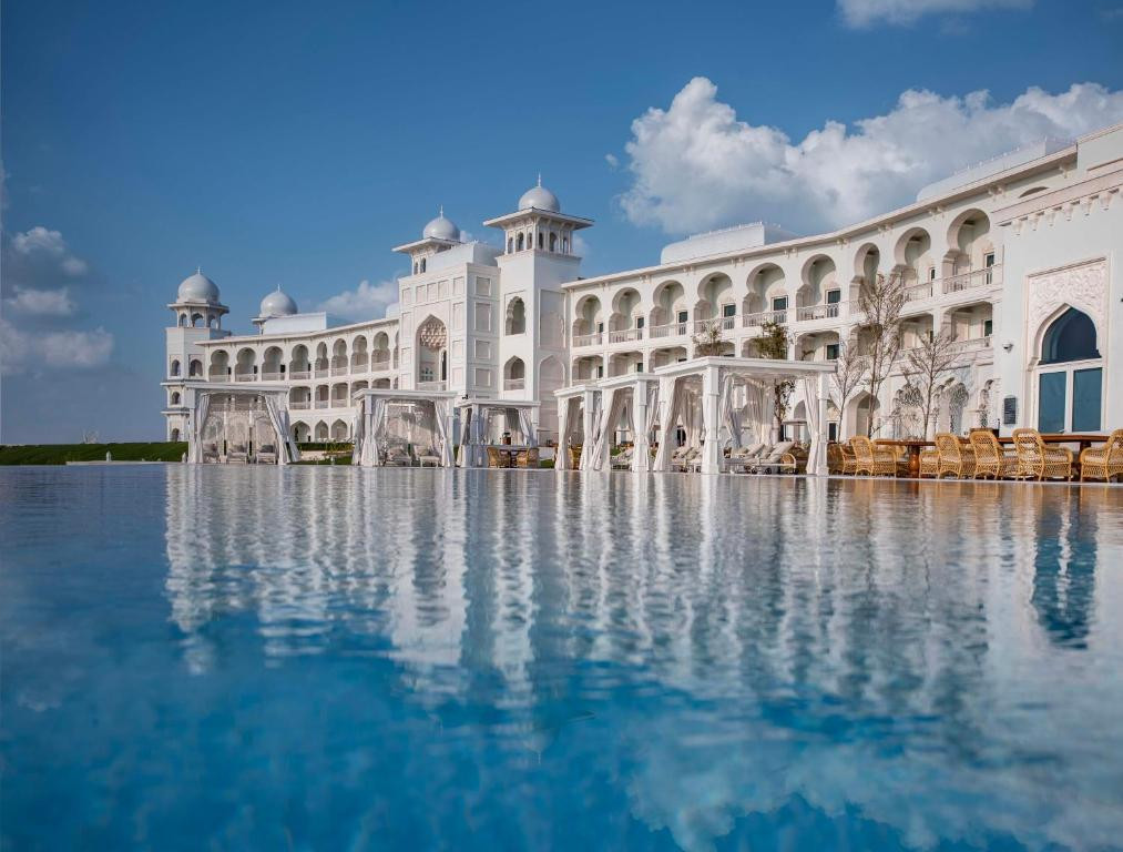 THE CHEDI KATARA HOTEL & RESORT