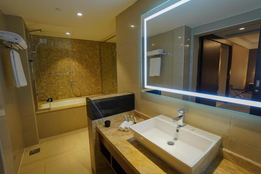 THE GRAND LUX — фото 3