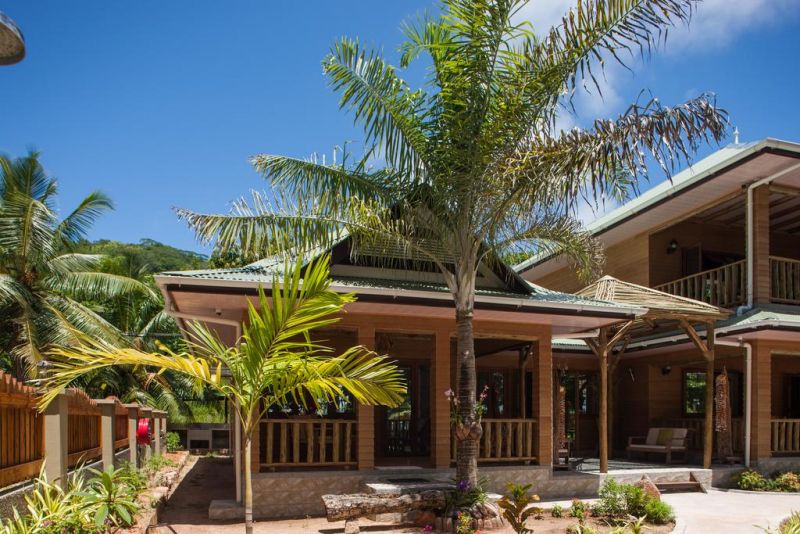 ANSE SEVERE BEACH VILLA APT — фото 18