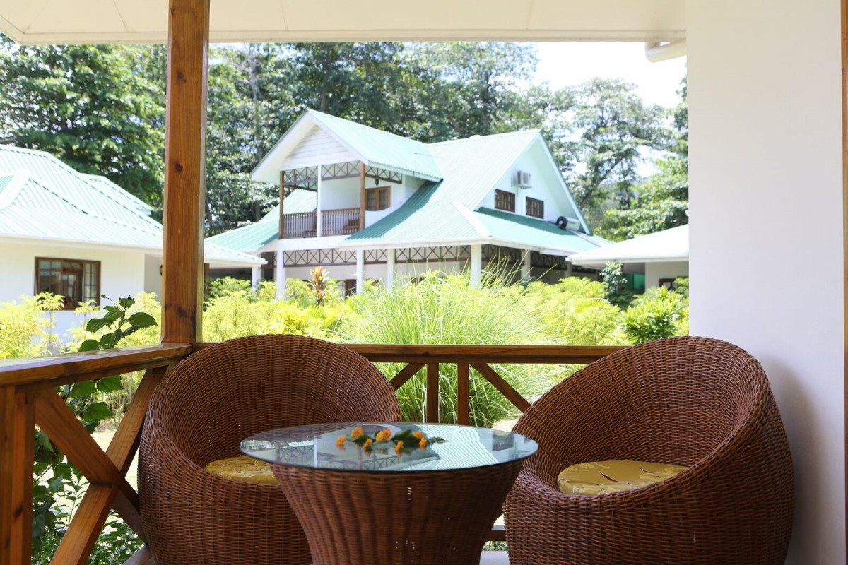 LE SURMER SELF CATERING CHALETS — фото 17