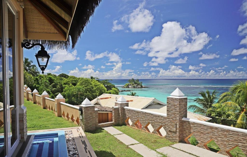 AU FOND DE MER VIEW SELF CATERING APARTMENT — фото 2