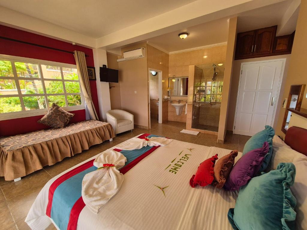 AU FOND DE MER VIEW SELF CATERING APARTMENT — фото 4
