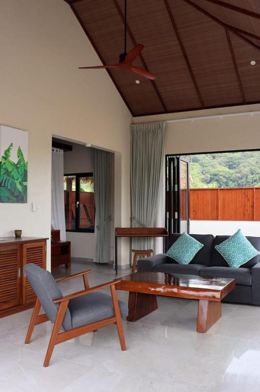 BLUE LAGOON CHALET — фото 9