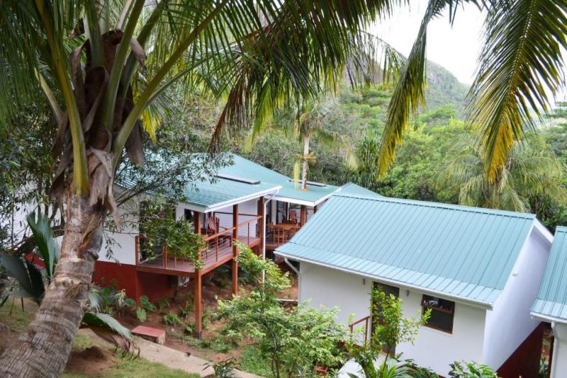 CASHEW NUT GROVE CHALETS — фото 12