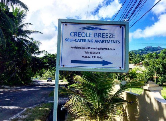 CREOLE BREEZE SELF CATERING — фото 4