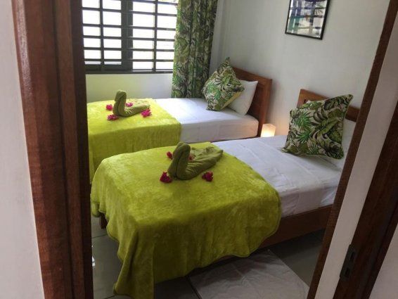 CREOLE BREEZE SELF CATERING — фото 15
