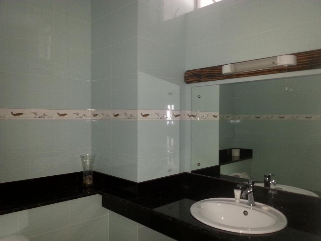 DIVERS LODGE GUEST HOUSE — фото 15