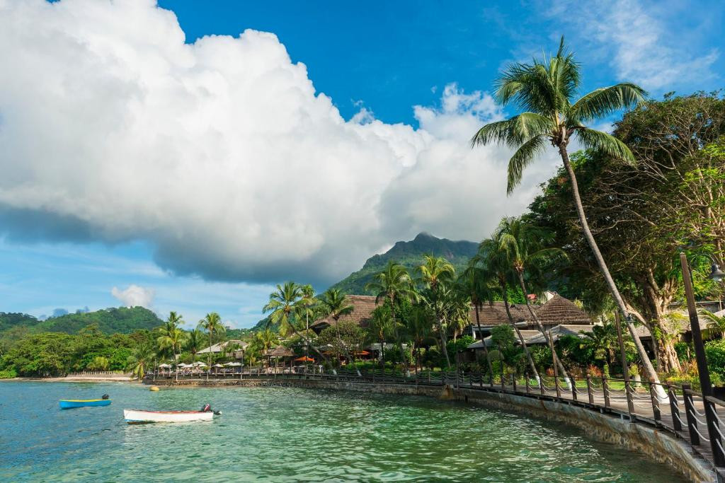 FISHERMANS COVE RESORT (EX. LE MERIDIEN FISHERMANS COVE) — фото 14