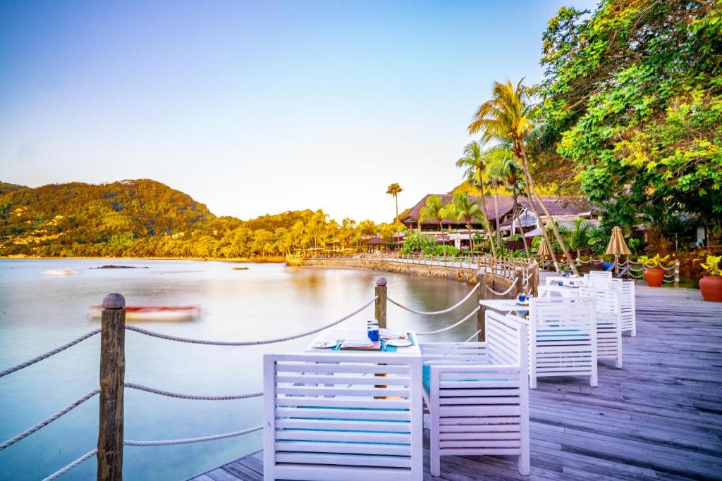 FISHERMANS COVE RESORT (EX. LE MERIDIEN FISHERMANS COVE) — фото 17