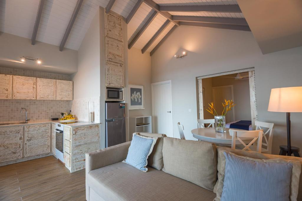 LE NAUTIQUE LUXURY BEACHFRONT APARTMENTS — фото 5