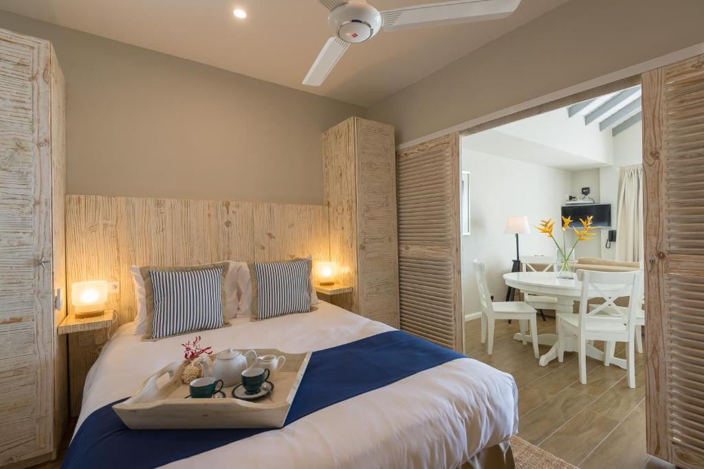 LE NAUTIQUE LUXURY BEACHFRONT APARTMENTS — фото 10