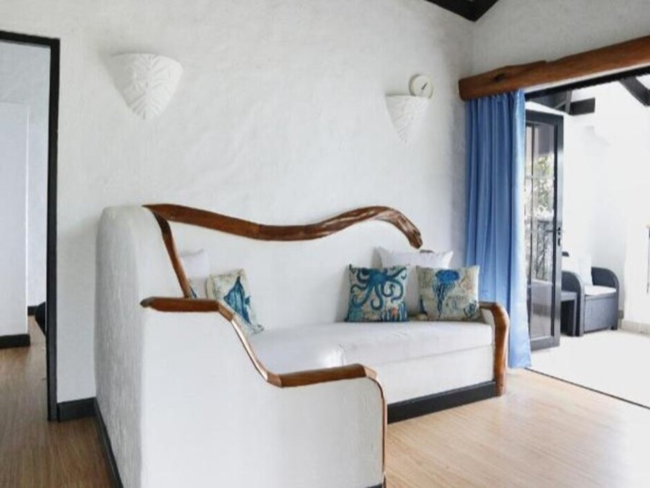 THE SALTY PALMS APARTMENT — фото 16