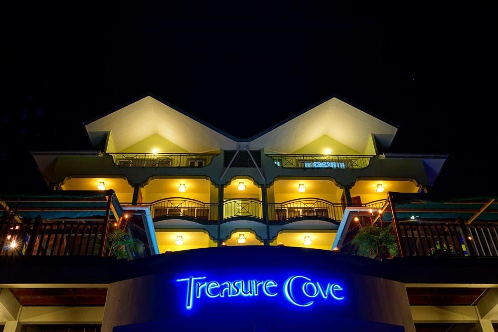 TREASURE COVE — фото 15