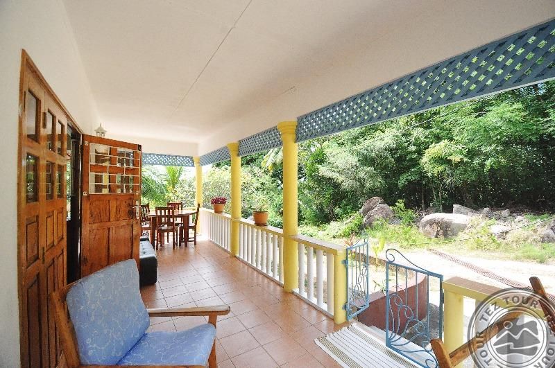 ACQUARIO SELF CATERING APARTMENTS GUEST HOUSE — фото 4