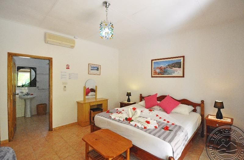 ACQUARIO SELF CATERING APARTMENTS GUEST HOUSE — фото 10