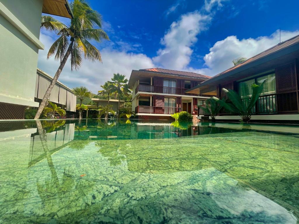 DHEVATARA BEACH HOTEL — фото 4