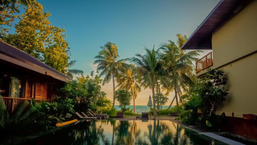 DHEVATARA BEACH HOTEL — фото 13