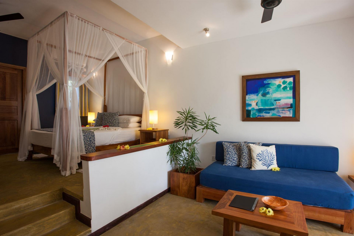 L HIRONDELLE GUEST HOUSE APT — фото 13