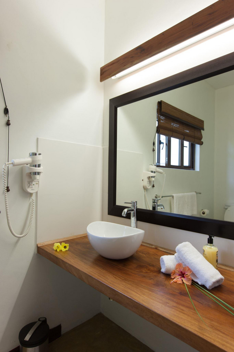 L HIRONDELLE GUEST HOUSE APT — фото 14