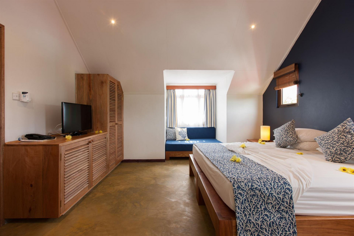 L HIRONDELLE GUEST HOUSE APT — фото 16