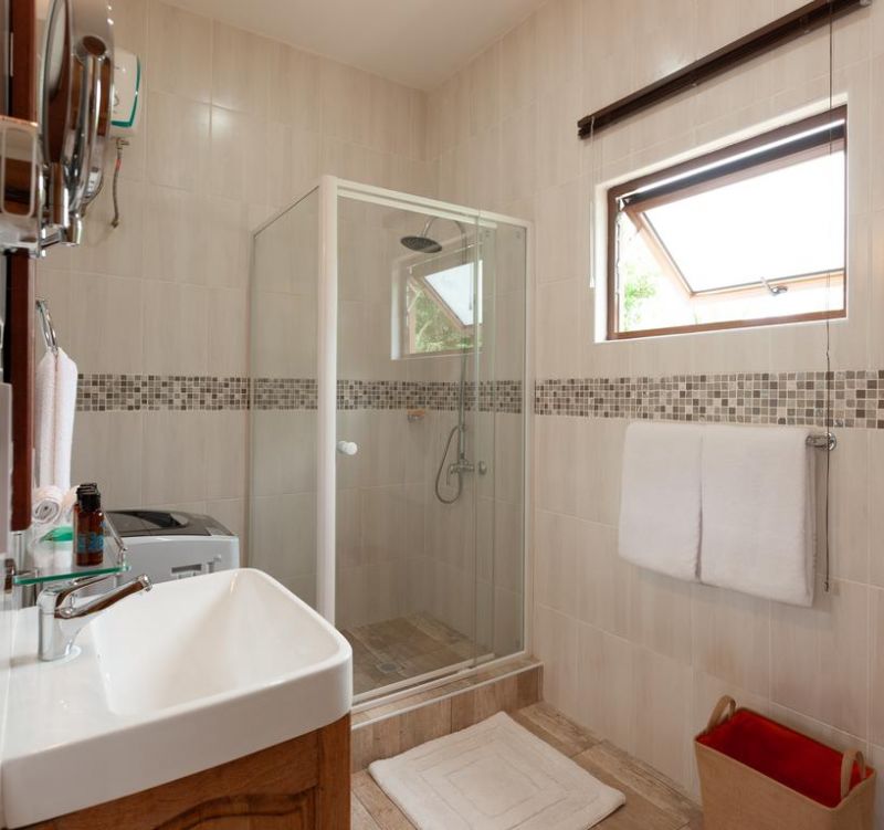 STONE SELF CATERING APARTMENT — фото 3