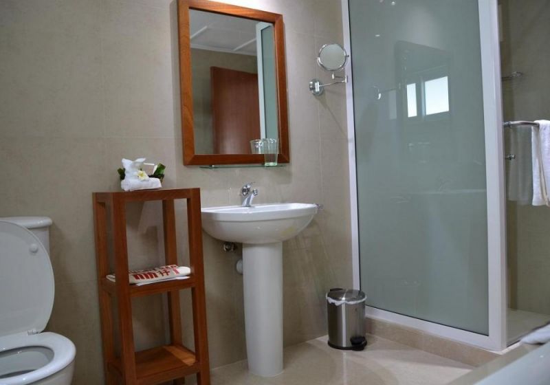 THE OLD SCHOOL SELF CATERING — фото 8