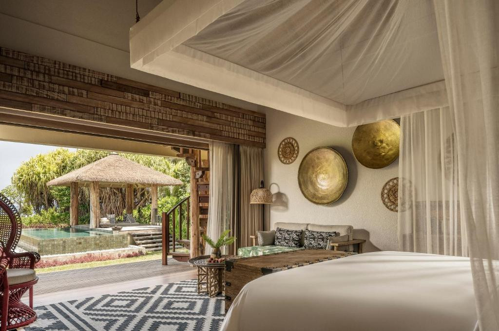 FOUR SEASONS RESORT SEYCHELLES AT DESROCHES ISLAND — фото 3