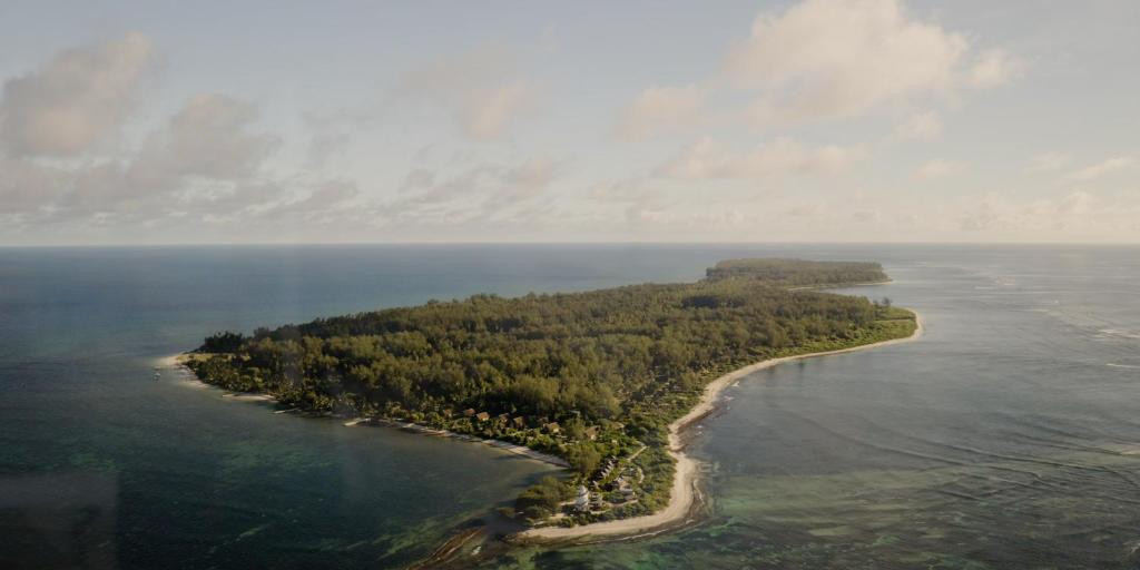FOUR SEASONS RESORT SEYCHELLES AT DESROCHES ISLAND — фото 5