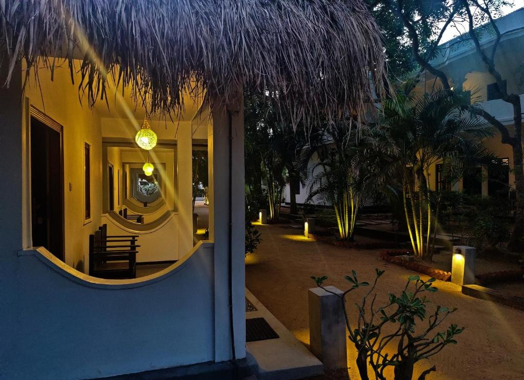 ATTERIYA CHILL HOTEL — фото 14