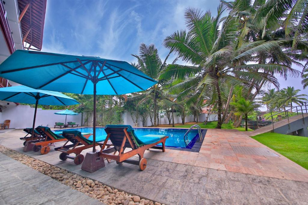 ROCKSIDE BEACH RESORT — фото 15