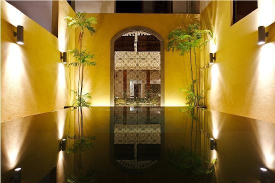 COLOMBO COURT HOTEL & SPA (EX. COLOMBO COURTYARD) — фото 4