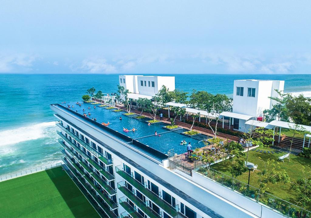 MARINO BEACH COLOMBO