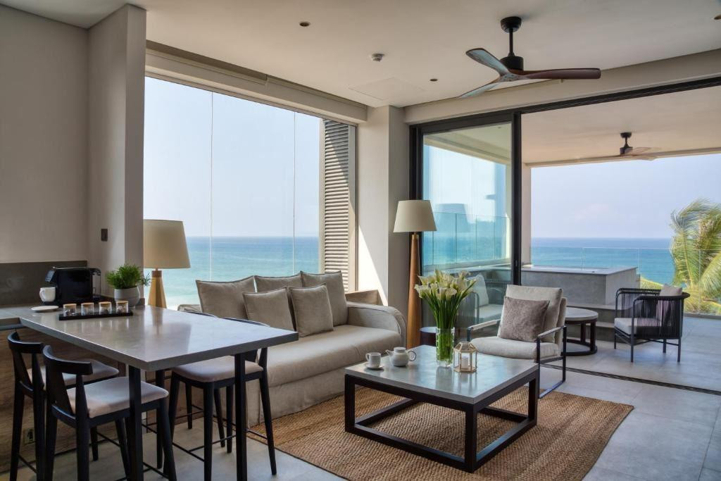 CRYSTAL SANDS GALLE — фото 8