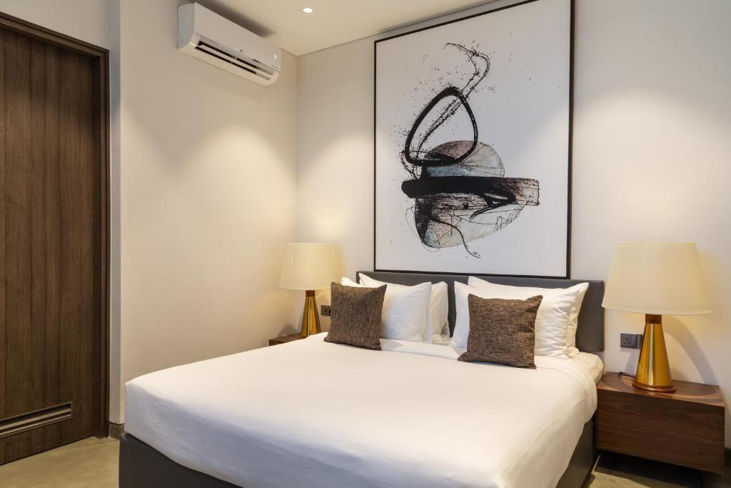 CRYSTAL SANDS GALLE — фото 16