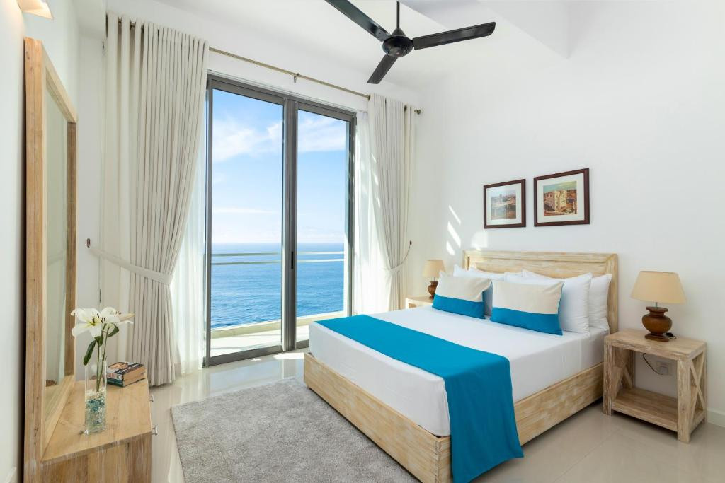 OCEANFRONT CONDOMINIUMS GALLE — фото 10