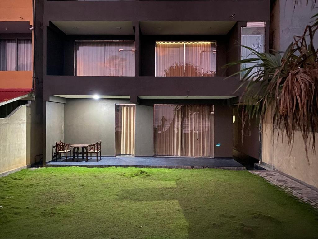 BLUE WAVE BEACH VILLA — фото 2