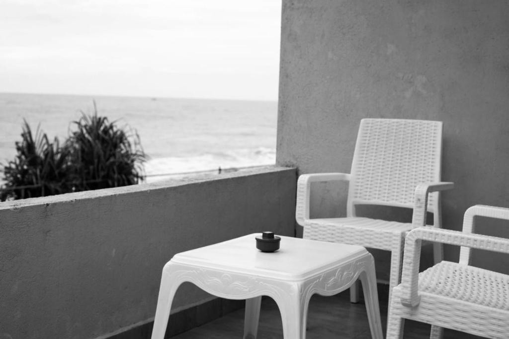 BLUE WAVE BEACH VILLA — фото 8