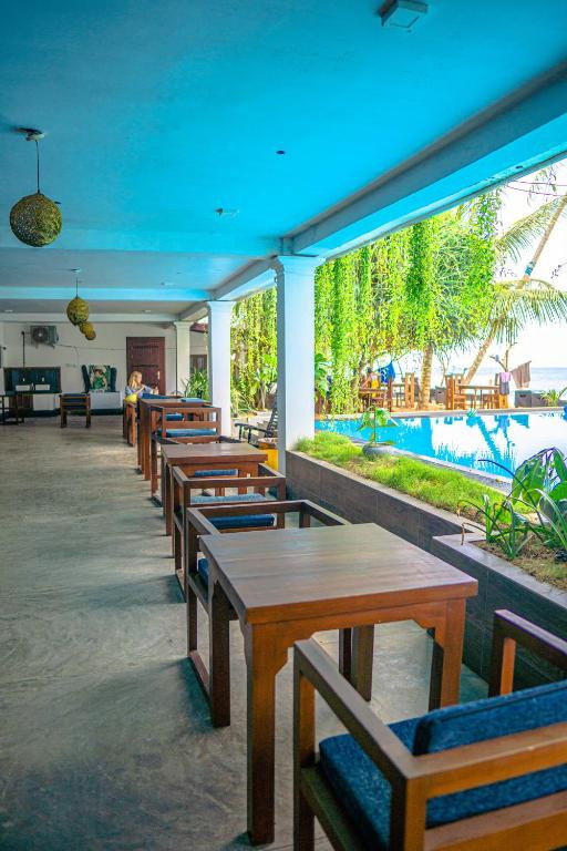COOL BEACH HOTEL — фото 4