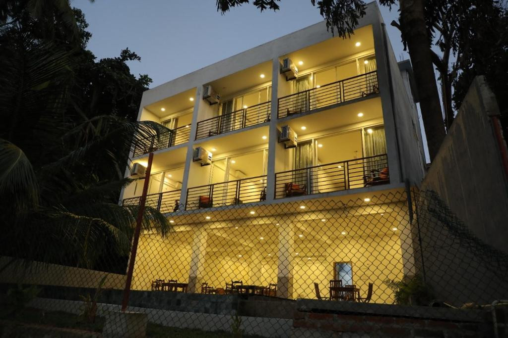 GREEN EDGE VILLA HIKKADUWA — фото 17