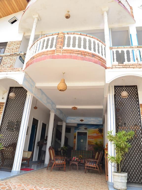 HAPPY TUNA GUESTHOUSE — фото 11