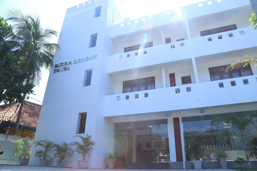 HIKKA REGENT HOTEL