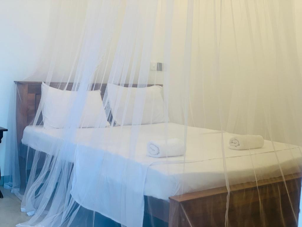 KAVIN BEACH HOTEL — фото 17