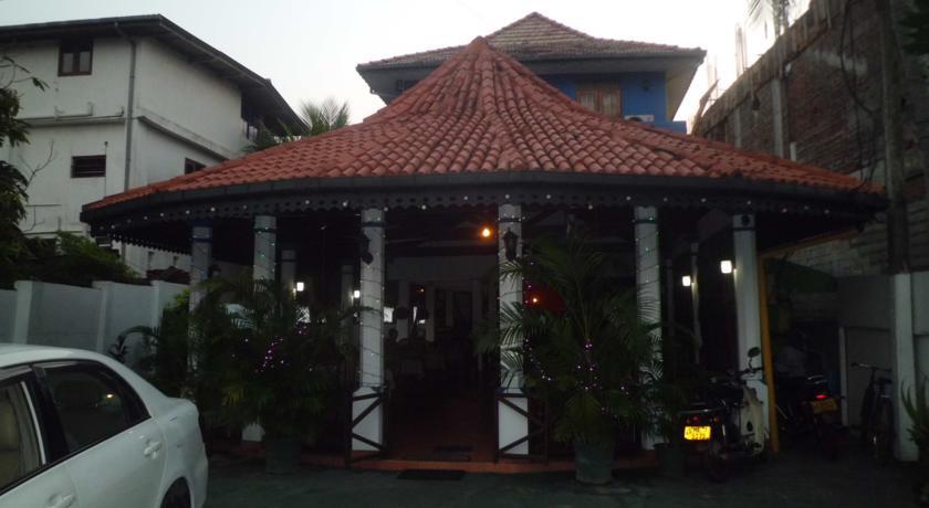 NEW IMPERIAL HOTEL