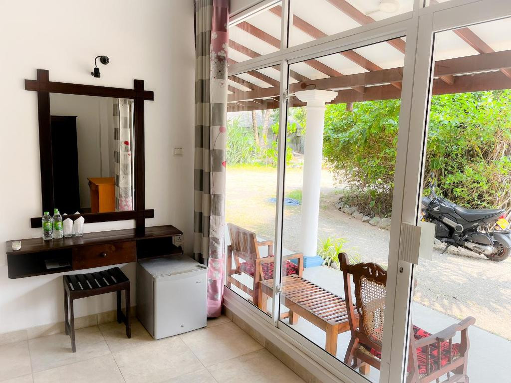 PEARL ISLAND BEACH HOTEL — фото 16