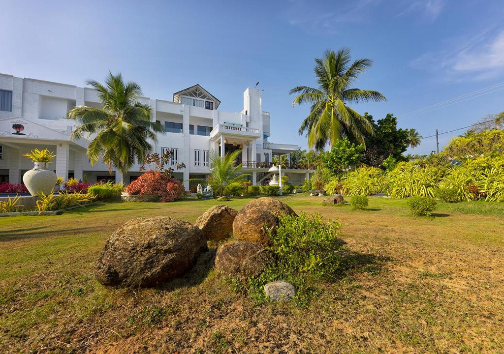 SEA BREEZE AMBALANGODA — фото 13