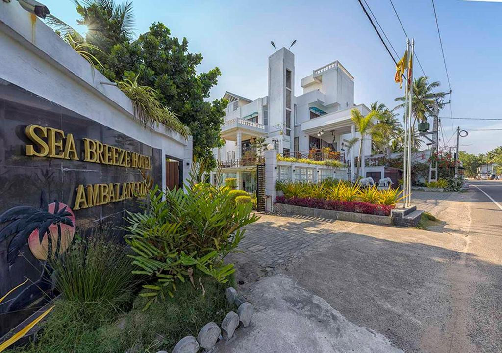 SEA BREEZE AMBALANGODA — фото 17