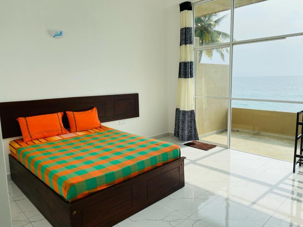 SEVENRA GRAND BEACH HOTEL — фото 3